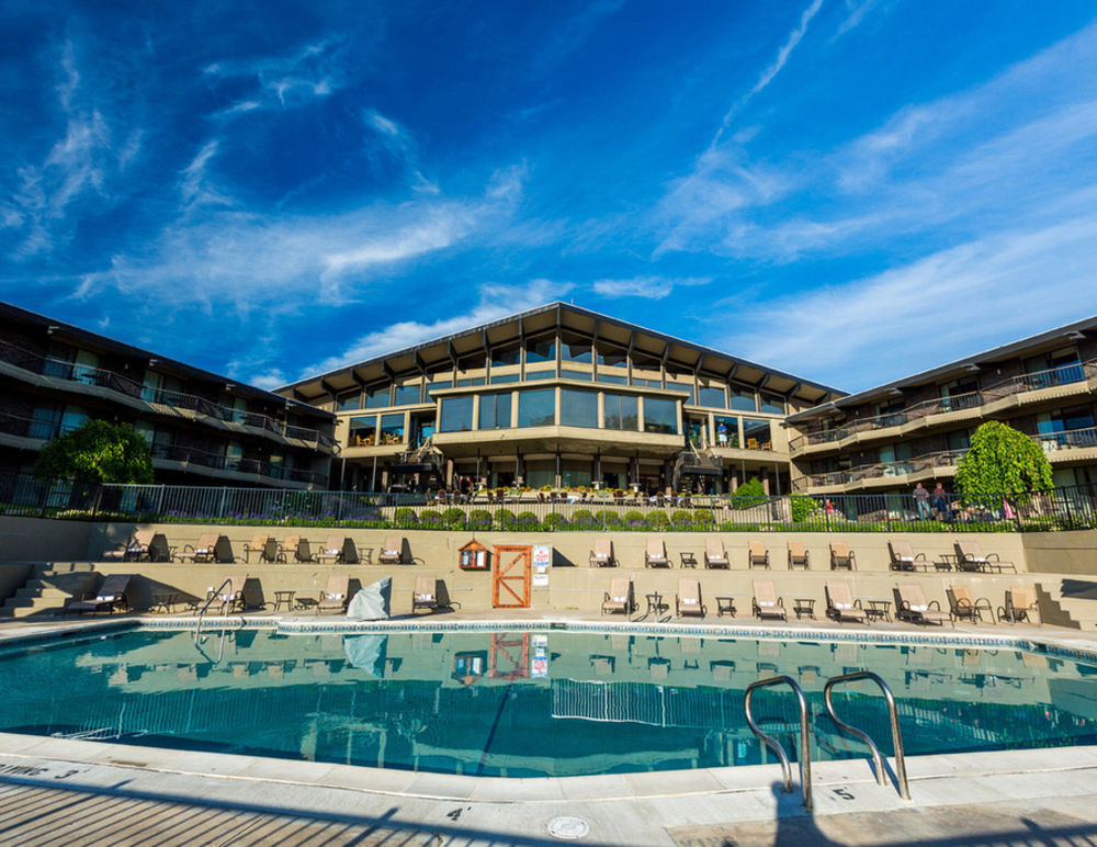 Summit Village Bellaire Esterno foto